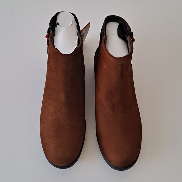 NIB Bogs Vista Waterproof Leather Rugged Zip Snow Boots Cognac Womens Size 7 - Picture 4 of 14